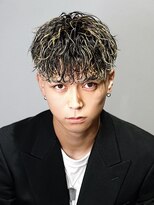 メンズサロン ゴールド 名古屋(GOALD) ハイライト　スペインカール　スパイラルパール　スキンフェード