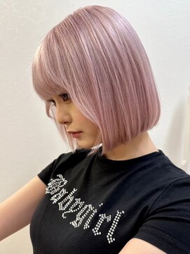 リノショアーズ 日本大通り店(RINOSHORES) 20代30代40代ブリーチありなし艶感カラー透明感ナチュラルカラー