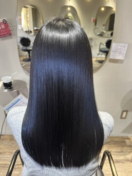 ロロネー 天満(Lolonois) 艶髪髪質改善ストレート