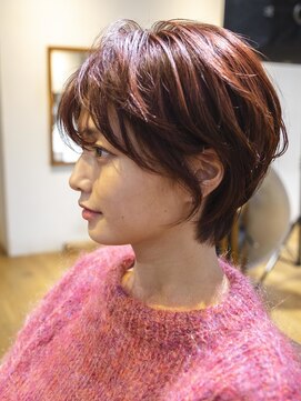 ボタニカ(Botanica) ワインレッドショートボブ、マッシュボブ、前髪あり 辻堂