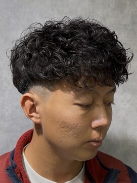 レイズ 名古屋(RAYS) 外国人風パーマショートスペインカール刈り上げショート h