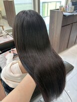 フォルテロゼ 横浜(FORTE rose) クセ、うねりの解消にツヤ髪エステ縮毛矯正