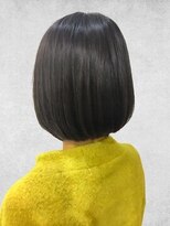 ハイファイブ ヘアーアンドフェイス(Hi FIVE hair&face) ショートレイヤースッキリボブ清潔感艶カラー透明感