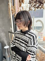 リュッカ(Lyuck)&nbsp;【MANA】耳掛けがポイント！ショートウルフ