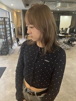 ナンバー(number+)&nbsp;ミルクティーベージュ×ミディアムボブ