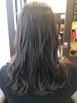 ミリュウ(Milieu) デジタルパーマでやわらかい印象に