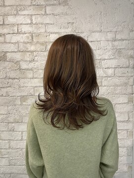 アン ココン(un.cocon) 【un.cocon吉祥寺】　大人可愛いナチュラルウルフカット♪