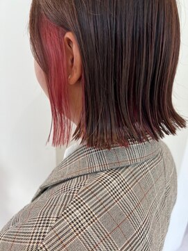 モナバイルーブル(MONA by Louvre) 【MONA】インナーカラー/大人ボブ