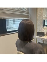 トッカ 高槻店(tocca)&nbsp;透明感アッシュブラウン×内巻きロングボブ