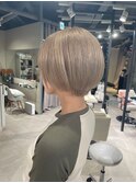 くすみグレージュ/ショートヘア/ショートカット