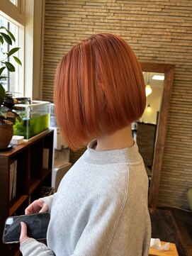 カルマ(CALMA) 【お客様スタイル】ブリーチベースでつくるオレンジボブ