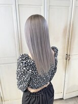 レイア(Leia) プラチナスモーク