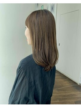 ザック ヴィ(ZACC  vie) レイヤースタイル/ハイライト/透明感/ワンカール/白髪ぼかし