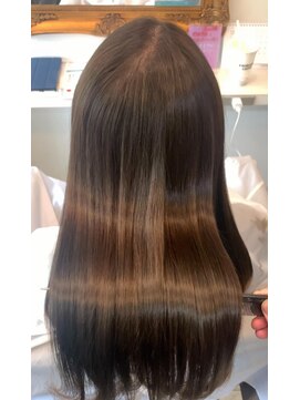 アルーシェ 錦糸町店(Alushe) 髪質改善トリートメントで艶々に！【髪質改善/錦糸町】