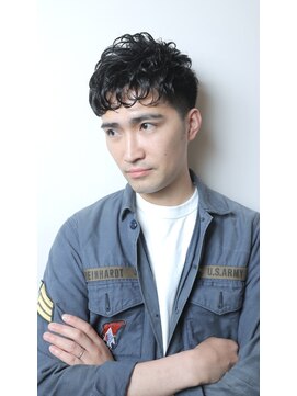 ラヴィニュー 秋葉原 神田(LAVIE NEW) ふわゆるスペインカール＜理容室＞秋葉原/神田/岩本町