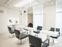 ◇お仕事帰りにも通える◇営業時間の長さが嬉しい◎ （髪質改善/縮毛矯正/名古屋/名駅/名古屋駅）