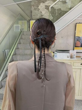 ヘアーデザイン アルエ(HAIR×design ARUE) 【RIN】カチモリシニヨン【ヘアセット/お呼ばれ】