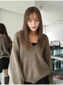 レイヤーカット×アッシュグレージュカラー