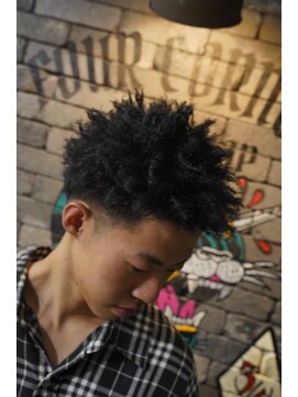 フォーコーナーズカットショップスリーセント 栄(FourCornersCutShop 3/cent) スパイキーアフロ