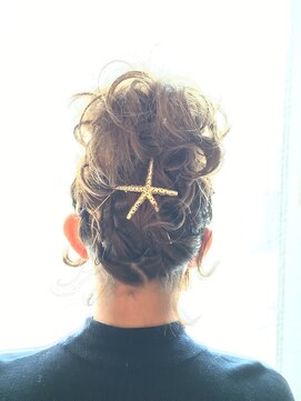 ヘアーサロン ソルト(hair salon SALT) くしゃくしゃお団子