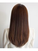 小顔に導くナチュラルロング3/ ロミー本厚木
