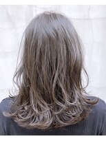 モアナ バイ ヘッドライト 沖縄東崎店(Moana by HEADLIGHT)&nbsp;Moana【東崎】#カーキアッシュ#デジタルパーマ#ミディアム