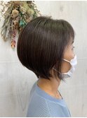 透け感バングナチュラル黒髪暗髪まるみシルエットショート