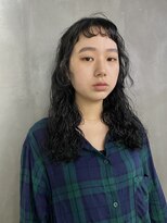 キヴィ(kivi)&nbsp;ミディアム/しっかりめウェーブパーマ