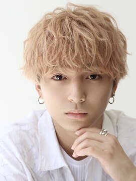 オーシャントーキョー 心斎橋(OCEAN TOKYO WEST) ツーブロックメンズ無造作マッシュハイトーン