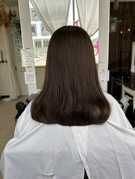 ヘアアンドメイク ムーア(Muuua) グレージュ