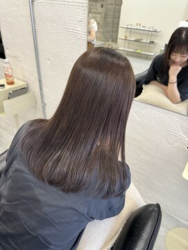 ツキヘア(TUKI hair) 艶ストレート/肌馴染みの良いショコラブラウン