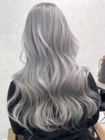 ロウル 渋谷(LOWRL)&nbsp;シルバー/ブリーチ