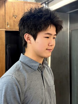 レーヴス(REVES) スパイキーショート