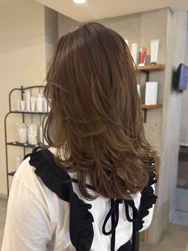 ロカリタ キョウト 四条大宮店(ROCAReTA kyoto) ミディアムレイヤー