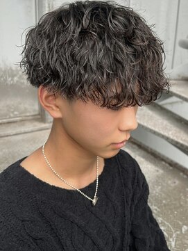 リコ ヘアアンドリラクゼーション 名駅店(LICO HAIR＆RELAXATION) メンズ　波巻きスパイラル　パーマ　名古屋駅/名駅/メンズ/眉毛