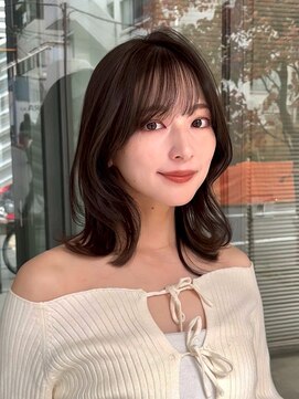 ノク 渋谷(nok) ミディアムレイヤーグレージュカラー_黒髪小顔オリーブグレー