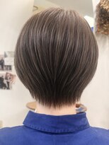 カットサロン ウシジマ(CUT SALON USHIJIMA)&nbsp;【ハンサムショートボブセンターパートツヤ髪アッシュレイヤー】