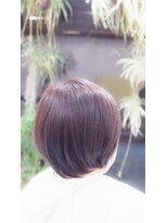ネス(NESS) オーキッドヌードカラーなショートボブ255
