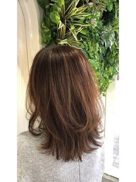 シェーヌ(CHAINE) 白髪ぼかしハイライト/30代/40代/50代