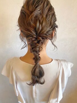 ベルビアンカ(Belle BIANCA) Belle BIANCA 華やか＊あみおろしアレンジ/結婚式　byOrie