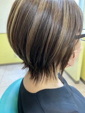 美容室 ダルテ(d'Arte) ハイライトカラー×ウルフショート