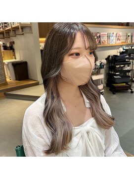 ウノプリール 茶屋町店(unopulir) シルバーベージュインナー《石原》