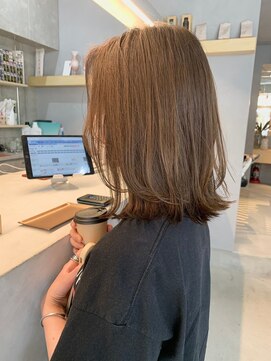 エタ(eta) 【eta】レイヤー/外はねボブ