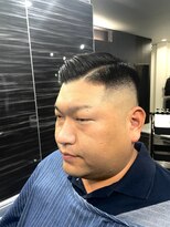 シザリア(Scizaria)&nbsp;七三フェードスタイル