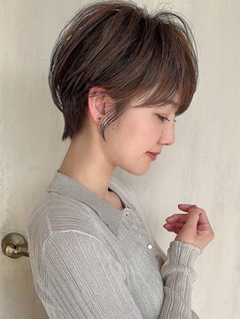アフロート ルヴア(AFLOAT RUVUA) みねスタイル♪ マッシュショート ボブ 30代 40代 小顔 新宿