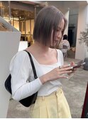 乾かすだけでキマる髪/馴染むハイトーングレージュボブ