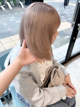 ジェム リット(GEM lit) 《karin》white beige/名駅/名古屋/名古屋駅/ケアブリーチカラー