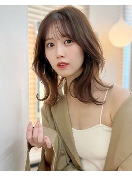 ウェイズトウキョウ 表参道(Ways TOKYO) 明るめのベージュカラー【透明感が欲しい方にオススメ】