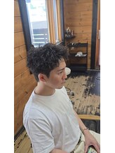 ウルフ(WOLF) ツイストピンパーマ