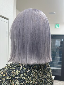 エトワール(ETOILE) ブルーシルバー/ラベンダー/ブリーチ/ハイトーンボブ